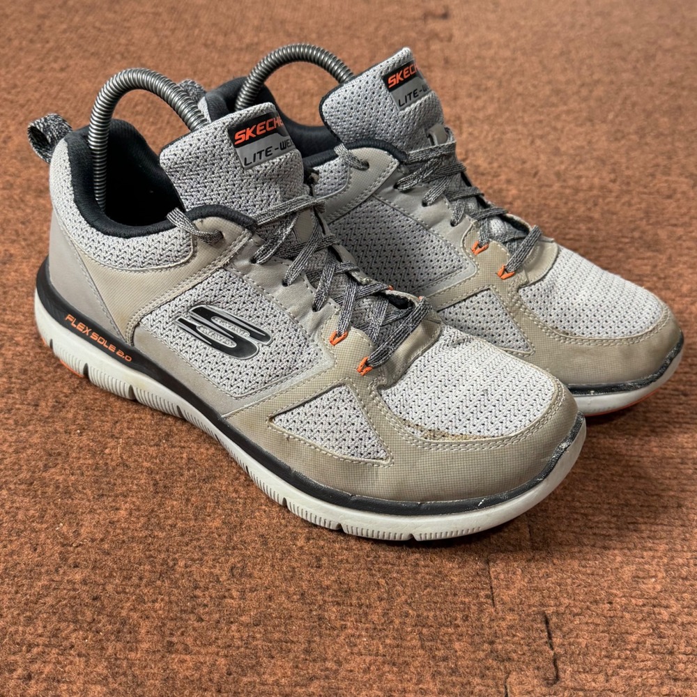 Skechers Flex Sole 2.0 Lite-Weight Mens 8.5 Grey Orange Running Shoes 52180 LGOR